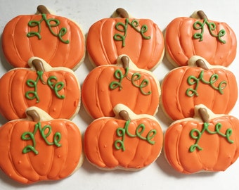 Fall/ Halloween Pumpkin Cookies, Pumpkin Cookies, Halloween Party Favors, Halloween Party, decorated cookies, Halloween Cookies