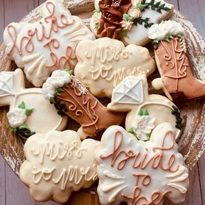 12 Western Wedding Cookies - Rustic Wedding Cookies - Bridal Shower Favors - Wedding Cookie Favors - Bridal Shower Cookies