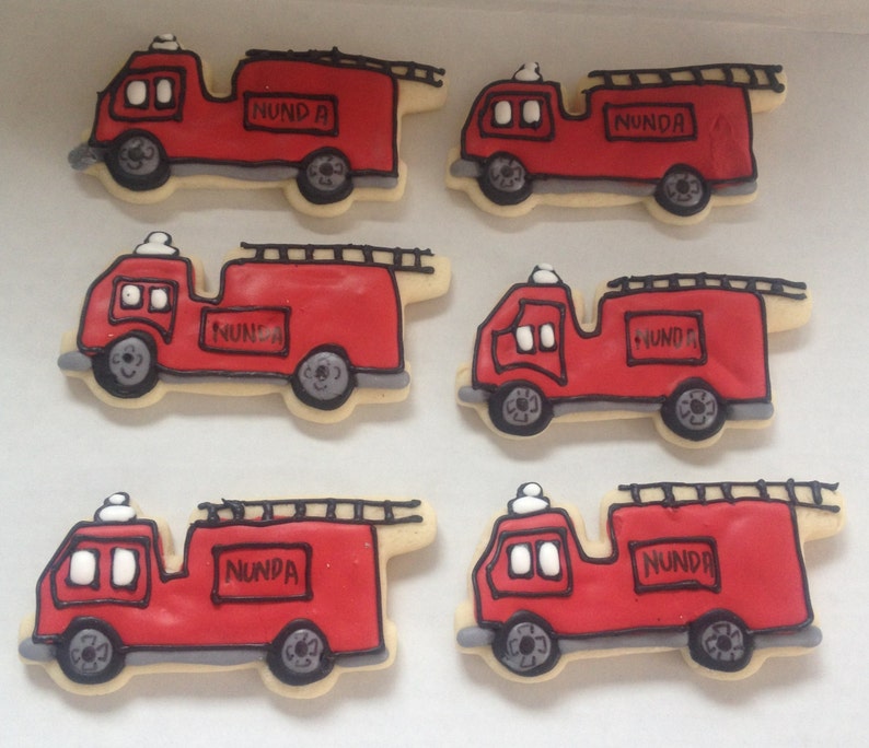 Fire Truck sugar cookies immagine 2