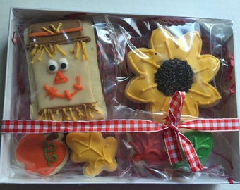 Fall/ Halloween Cookie Gift Box, Fall Birthday, Birthday Gift, Sunflower Cookies, Scarecrow Cookies, Thank You Gift, decorated Cookies