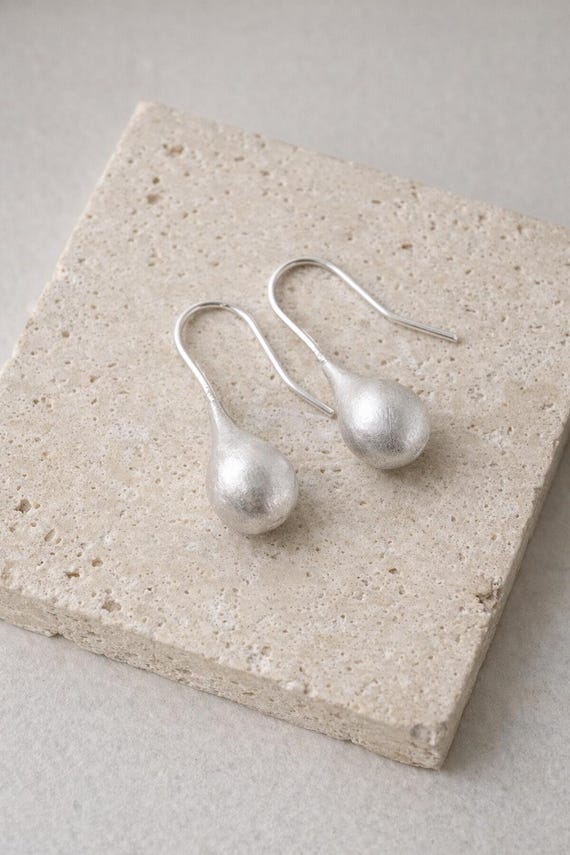 Edle 925 Sterling Silber Ohrringe | Tropfenohrringe matt gebürstet | Silberschmuck | Teardrop Hängeohrringe | Hochzeitsschmuck
