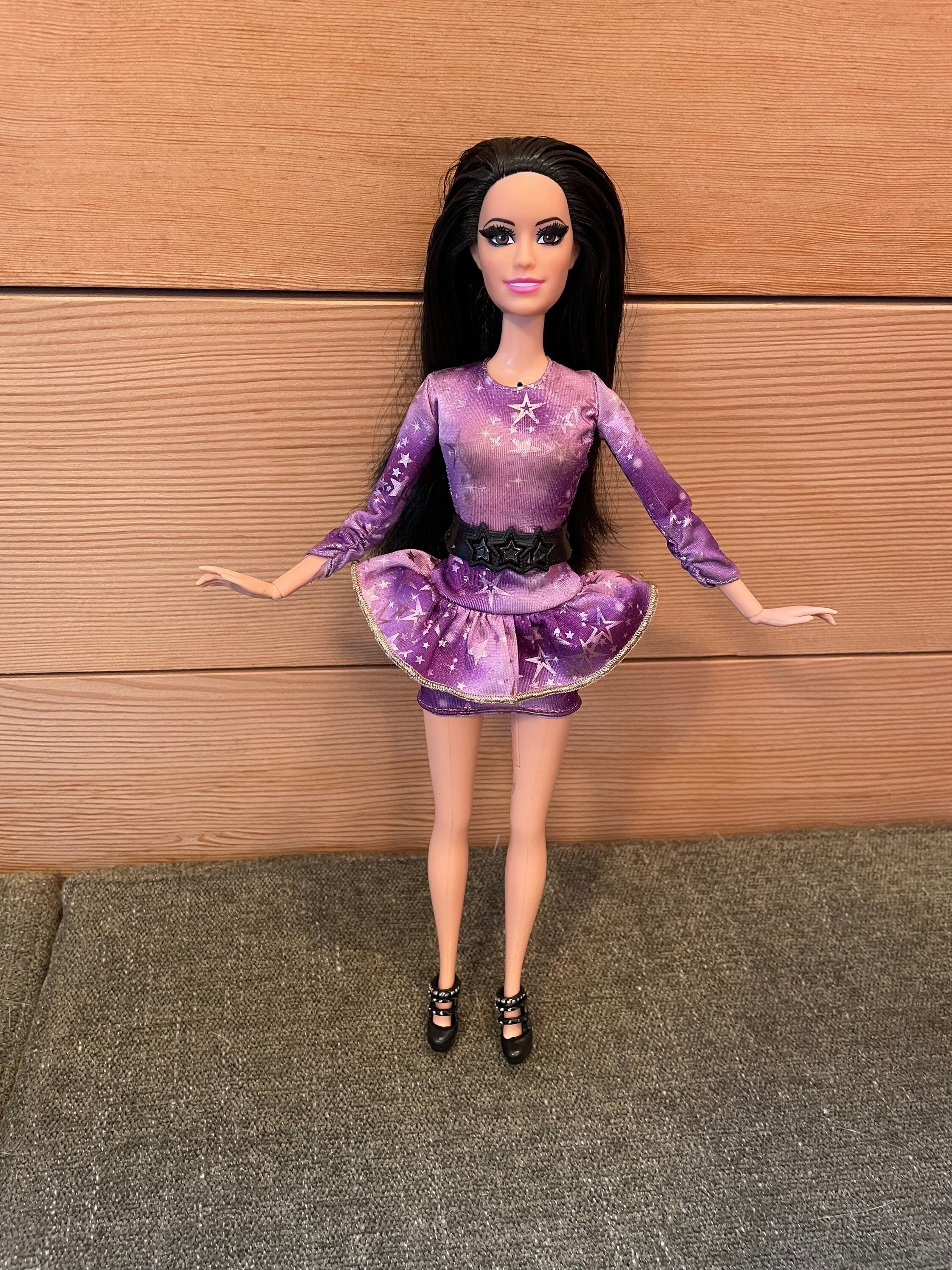 Fashion Barbie Dreamhouse Raquelle Doll 2012 Barbie Life In The