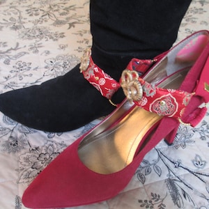 Boot Straps Shoe Jewelry Red Gold Tone Asian Studs Interchangeable
