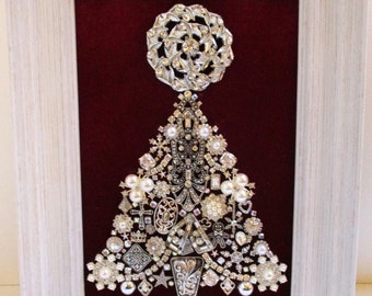 Jeweled Framed Jewelry Art Christmas Tree Red Silver White Vintage Deco Rhinestone Detailed Fabulous