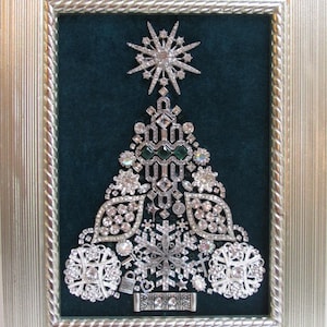 Jeweled Framed Jewelry Art Christmas Tree Green Silver Vintage Rhinestone Detailed Fabulous Gift