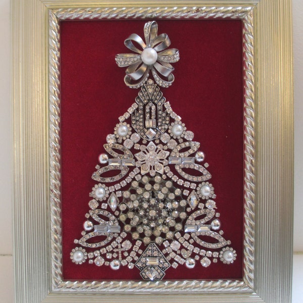 Jeweled Framed Jewelry Art Christmas Tree Red Silver Deco Vintage Rhinestone Detailed Fabulous Gift