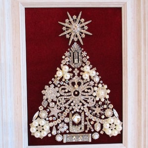 Jeweled Framed Jewelry Art Christmas Tree Red Silver Vintage Rhinestone Pearl Detailed Fabulous Gift