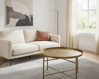 Vintage Round Metal Coffee Table – Hammered Finish Tray Top, Decorative Accent Table