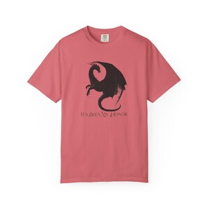 Es war meine Ehre Komfort Farben Tshirt, Onyx Sturm Shirt, Vierter Flügel Zitat T-Shirt, Liam Mairi Geschenk, Fantasy Fan Shirt, Eisen Flamme, Bücherwurm Bild 8