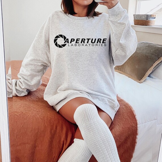 Aperture Laboratories Sweatshirt, Aperture Laboratories T-Shirt, Aperture Labs Vertical Logo Tshirt, Retro Gamer Tee, Video Gaming