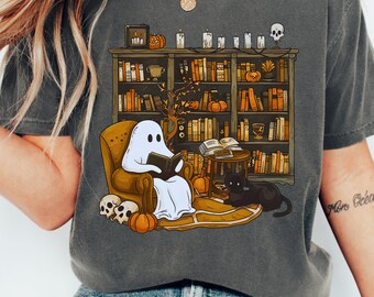 Comfort Colors® Ghost Book Reader Shirt, Reading Tee Book lover gift Reading enthusiast book shirt ghost reader tee,Boo Sweatshirt Halloween
