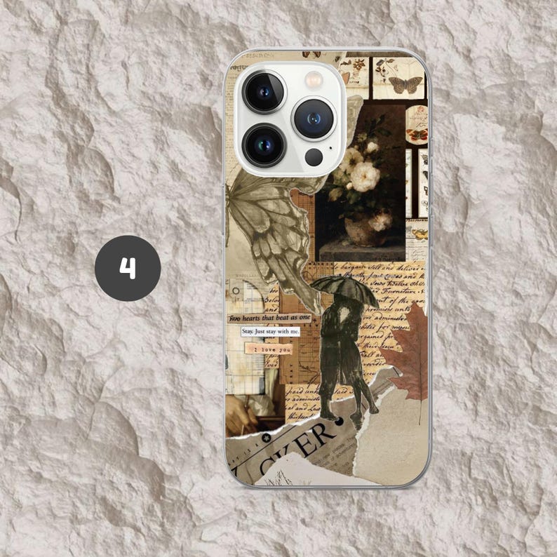 Pode incluir: Capa de telefone com um design de colagem com uma borboleta, flores e um casal sob um guarda-chuva. A capa tem uma est&eacute;tica vintage com tons s&eacute;pia e elementos de texto manuscritos. Acabamento brilhante.