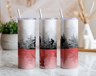 Emballage de gobelet silhouette vélo horreur rétro PNG | Réflexion de forêt surnaturelle des années 80 | 20 oz droits et coniques | Téléchargement numérique par sublimation