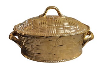 Vtg Hall Golden Glo 3-Quart Lidded Casserole Baking Dish Basketweave Pattern