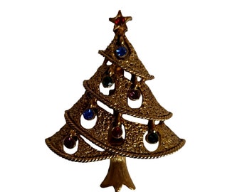 Vtg Signed "JJ" Jonette Christmas Tree Brooch Gold-Tone & Multicolor Rhinestones