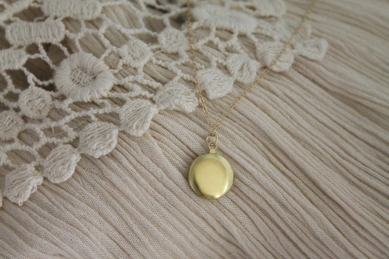 Locket Necklace \u00b7 Brass Locket Necklace \u00b7 Vintage 1950s Locket \u00b7 Dainty Necklace \u00b7 Boho Necklace \u00b7 Best Friend Gift \u00b7 Small Locket Pendant