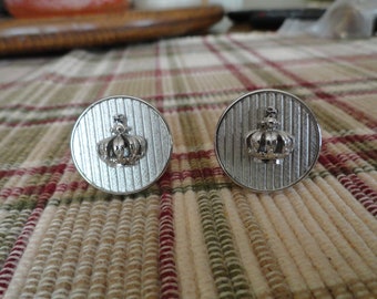Vintage 1950s to 1970s Swank Silver Tone Cufflinks Raised Crown Round DressyWeddingGroomFormal Wear Men/'sMan/'s Accessory Cuff Links