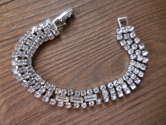 Vintage Women's Pronged Rhinestone 3 Strand Brace… - image 1