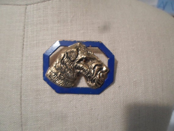 Vintage Women's Schnauzer Face Dog Pin Dog Brooch… - image 1