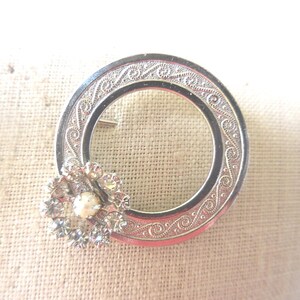 Vintage Pearl Rhinestone Pin Silver Tone 1960s 1970s Wedding Bridal Sparkly Round