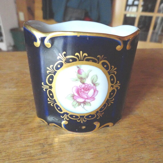 Vintage German JLMENAU Porcelain Cigarette Holder, Echt Kobalt Blue Gold  Trim, 1920s-30s
