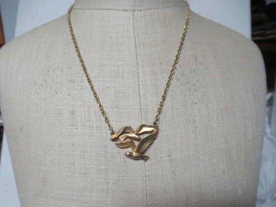 Vintage Women's Gold Tone Double Seagull Necklace… - image 1