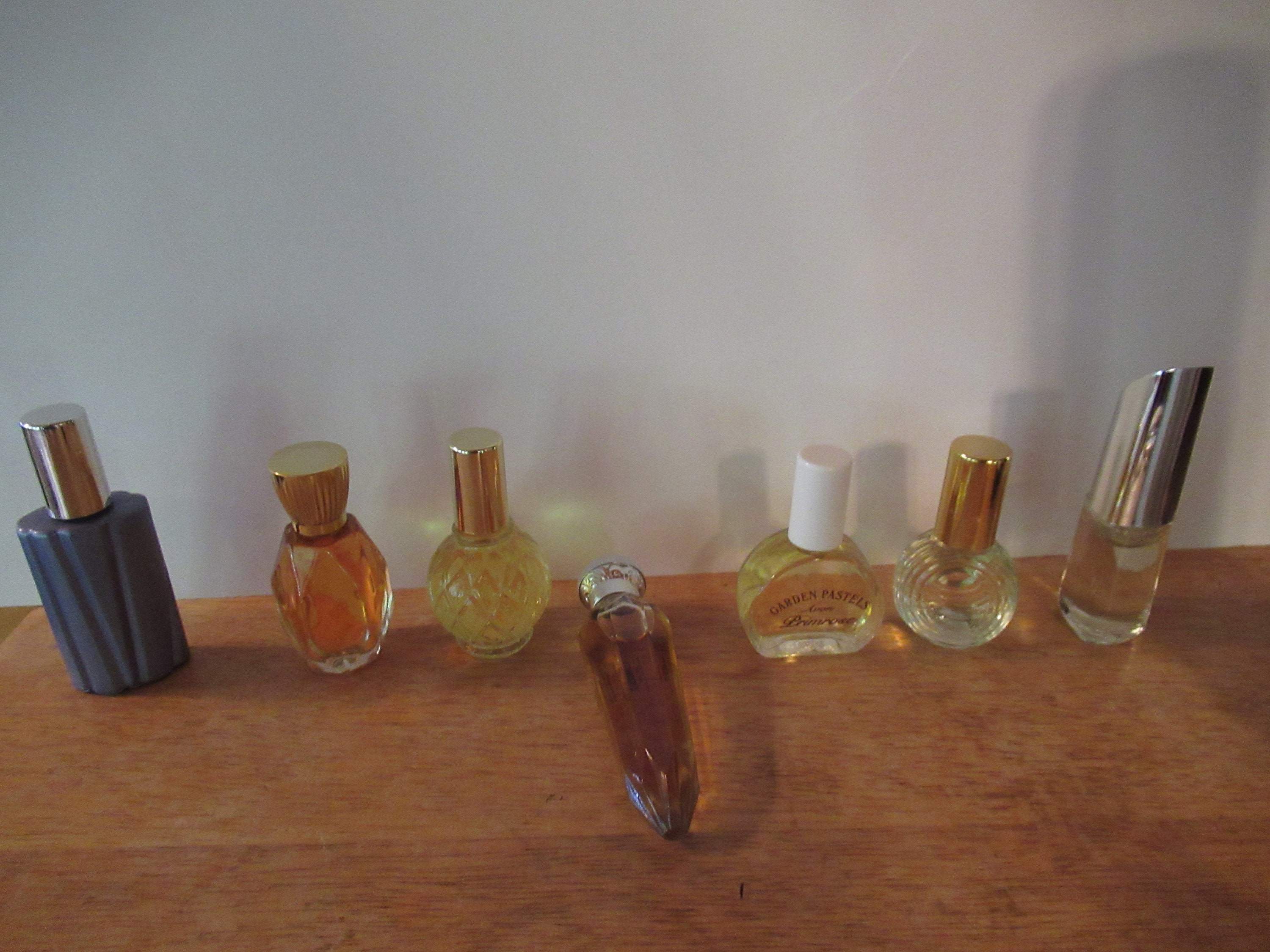 Perfumes de avon antiguos de hombre sale