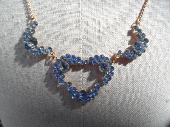 Vintage Women's Light Blue Rhinestones Necklace S… - image 2