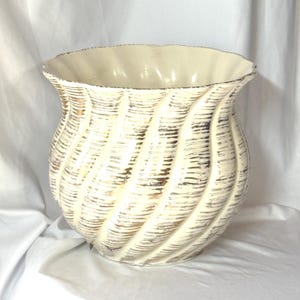 Vintage Haeger Planter Large Pottery Cream & Gold Retro Home Decor Swirl Huge One Chip 1970s Indoor
