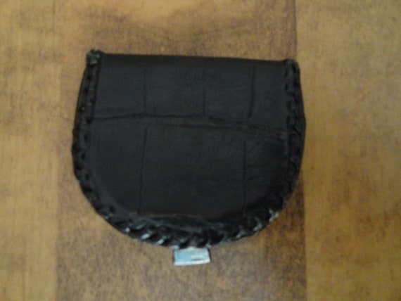 Vintage Small Black Leather Change Purse Embossed… - image 1