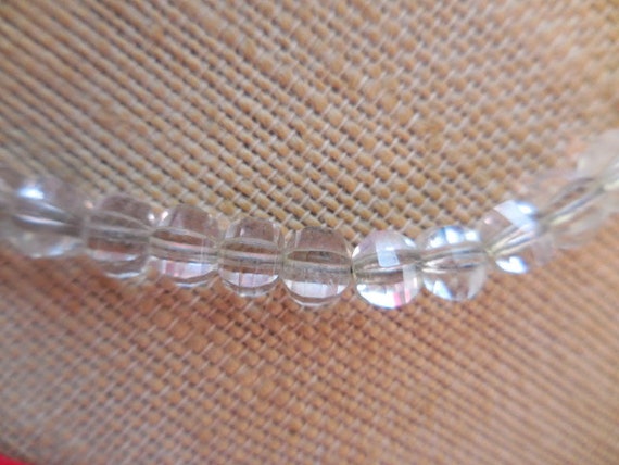 Vintage Women's Clear Faceted Crystal Necklace Gl… - image 2