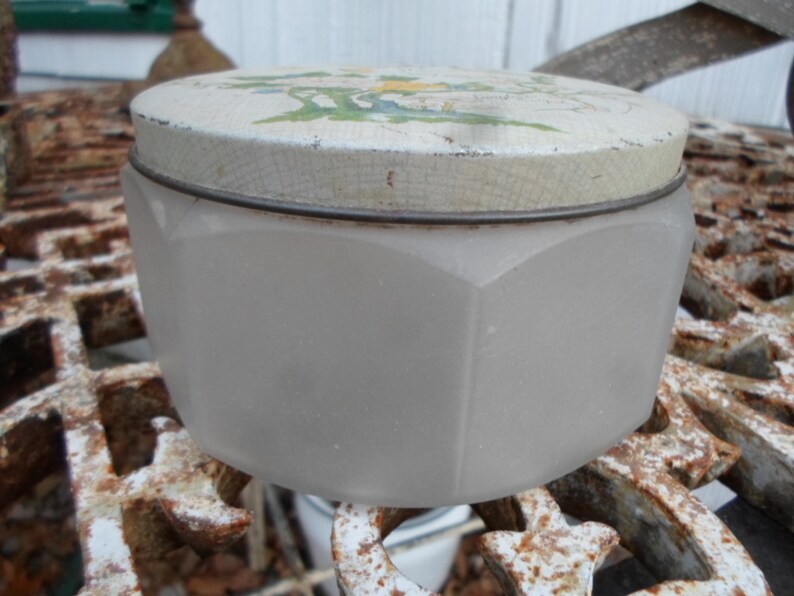 Vintage 1920s to 1940s Frosted Glass Dusting Powder Jar Art Etsy