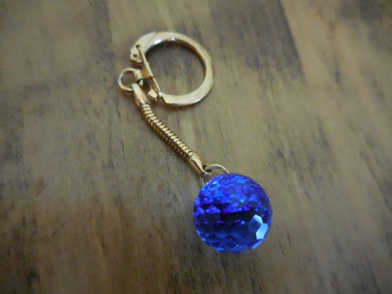 Vintage Key Chain Blue Faceted Crystal Gold Tone … - image 1