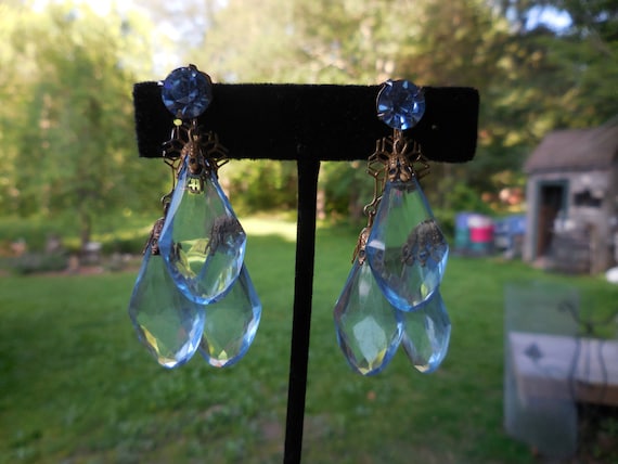 Vintage Women's Light Blue Dangle Glass Rhineston… - image 2