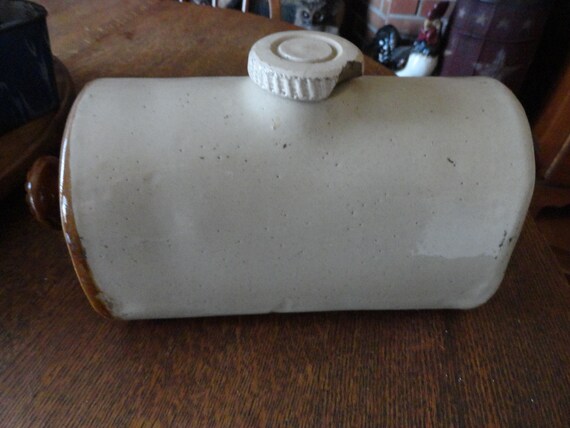 The D.B.C.Foot Warmer (Jef) The D.B.C.Foot Warmer (Jef)
