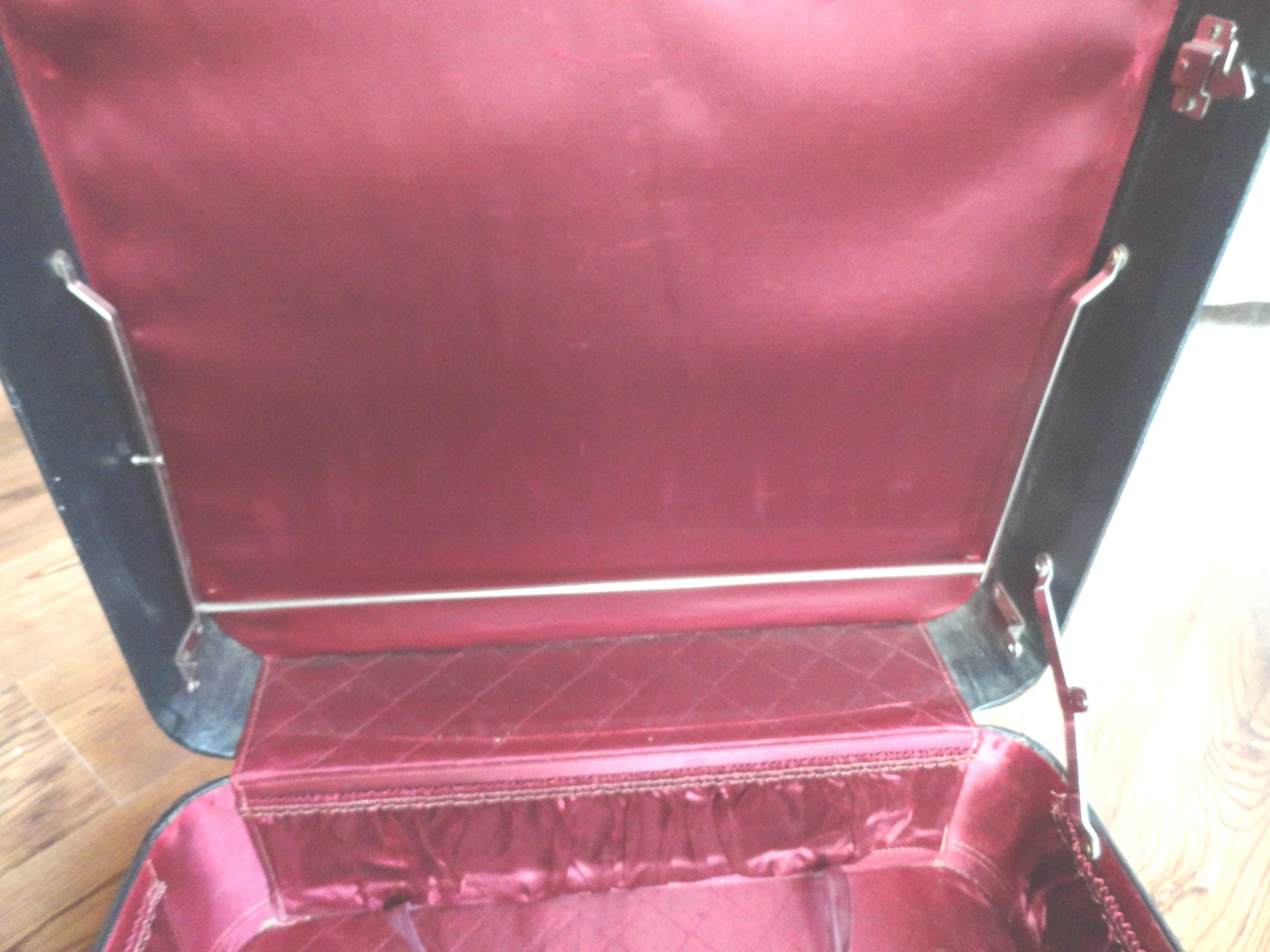Vintage American Voyager Suitcase, Black, With, Large, Satin 