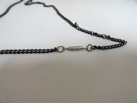 Vintage Women's Black & Silver Cut Aluminum Chain… - image 4