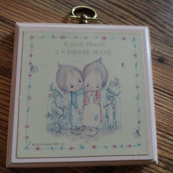 Vintage Hallmark Tiny Wall Hanging Saying "A Good Friend is A Forever Friend"  1970s Tiny Wooden Square Pink Precious Moments Like 1972 Cute