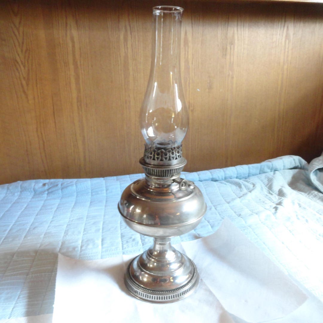 Vintage Rayo Hurricane Oil Lamp, Silver Metal, Home Decor, 1900s