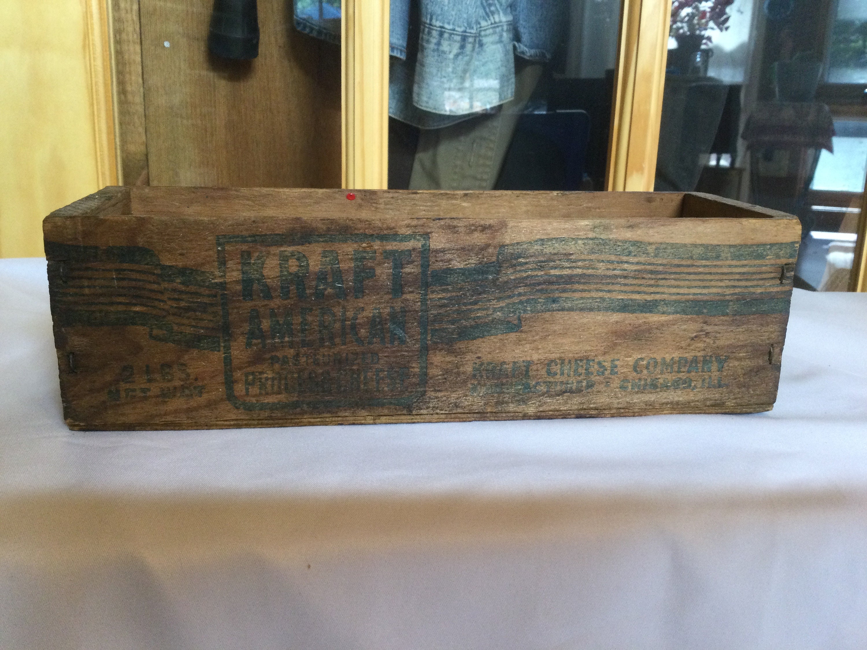 Vintage Wooden Kraft Cheese Box White American Pasteurized