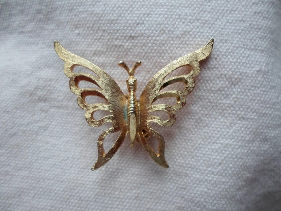 Vintage Women's Manselle Butterfly Pin Gold Tone … - image 3