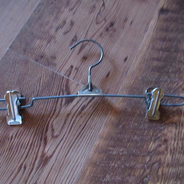 Vintage All Metal Wire Hanger Swivel Hook Two Chrome or Aluminum Clips 1940s 1950s Pants Skirts Clothing Hanger Reuse Repurpose Calendar