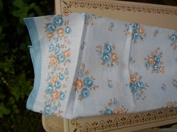 Vintage Women's Manoliva Handkerchief Made in Ita… - image 5