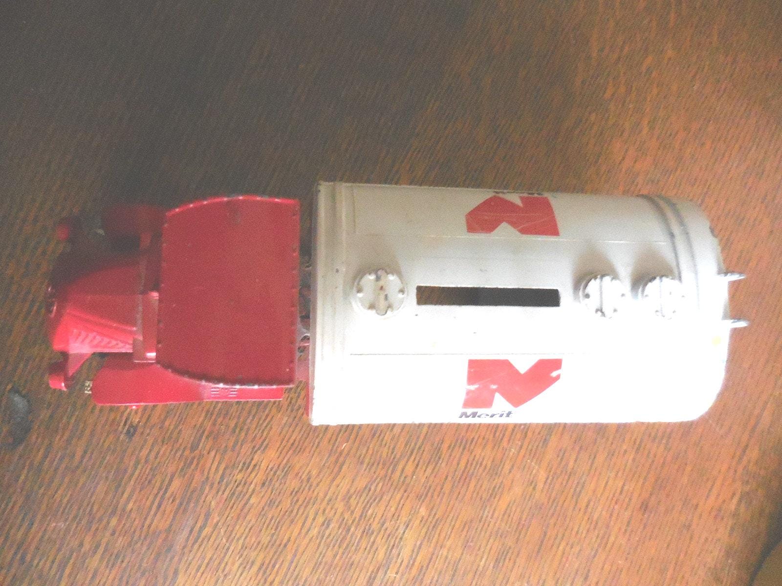 Vintage Ertl Mack Merit Tank Truck Bank, 1926 Bull Dog, Used, Red ...