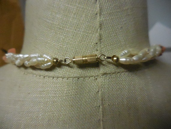 Vintage Women's White Fresh Water Pearls & Coral … - image 5