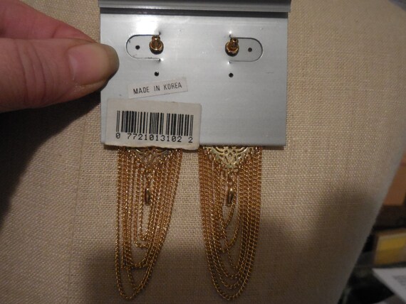Vintage Gold Tone Chain Earrings Long NOS Dangles… - image 5