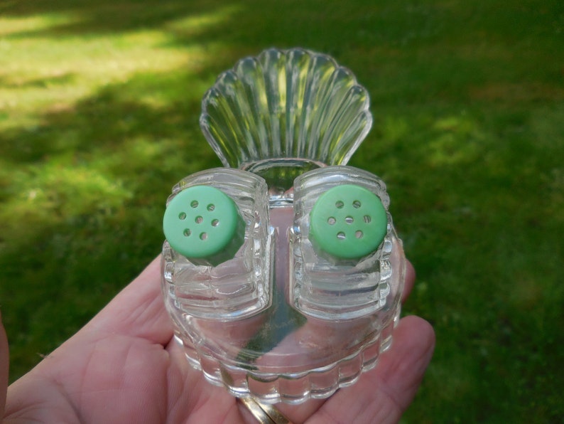 Vintage Art Deco Tiny Clear Glass Salt and Pepper Shakers Green Plastic Screw Tops With Holder Small 1930s to 1940s Set