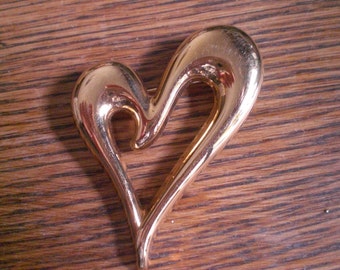 Vintage Women's Monet Large Heart Pin Gold Tone Big Heart Brooch 1980s Shiny Pin Large Mod Valentines Retro