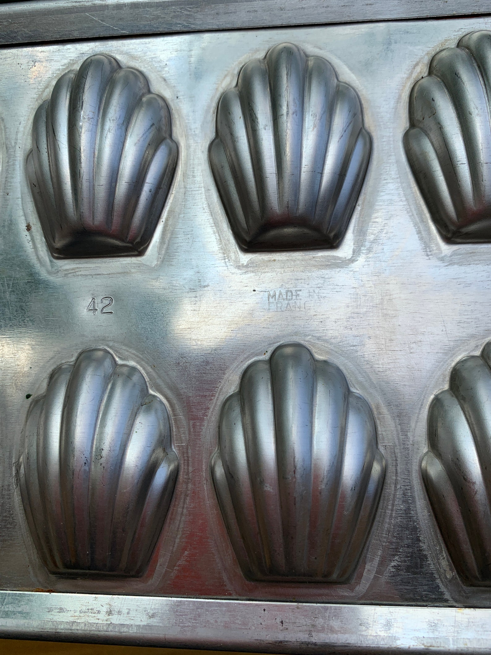 Vintage 1930s to 1940s Chocolate Shell Mold Tin Kitchen Decor Etsy