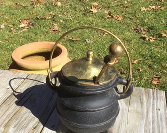 Vintage Black Cast Iron & Brass Kerosene Fire Starter Smudge Pot Country Farmhouse Colonial Home Decor Fireplace Hearth Display